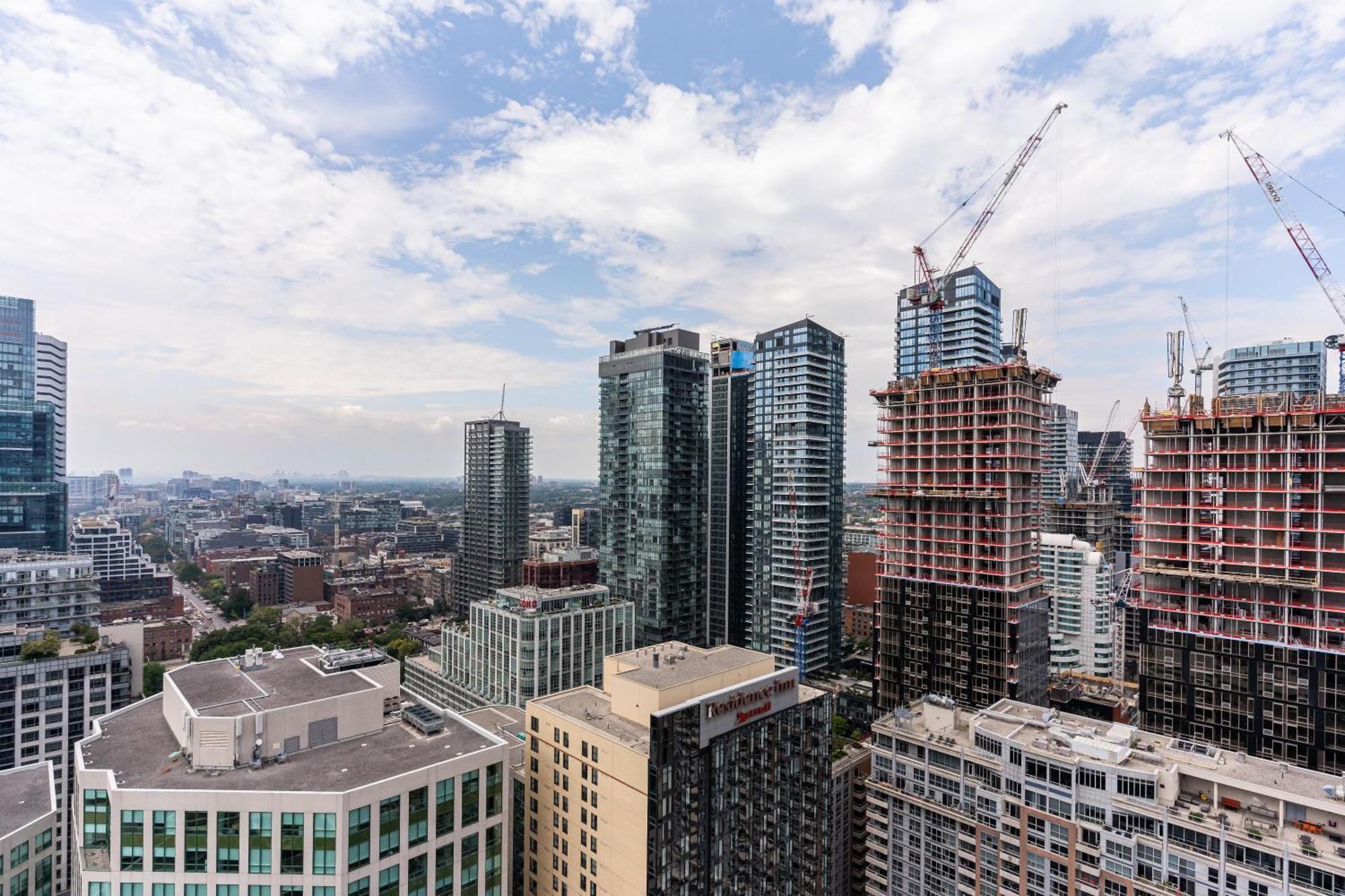 Globalstay Modern Downtown Apartment Toronto Exterior photo