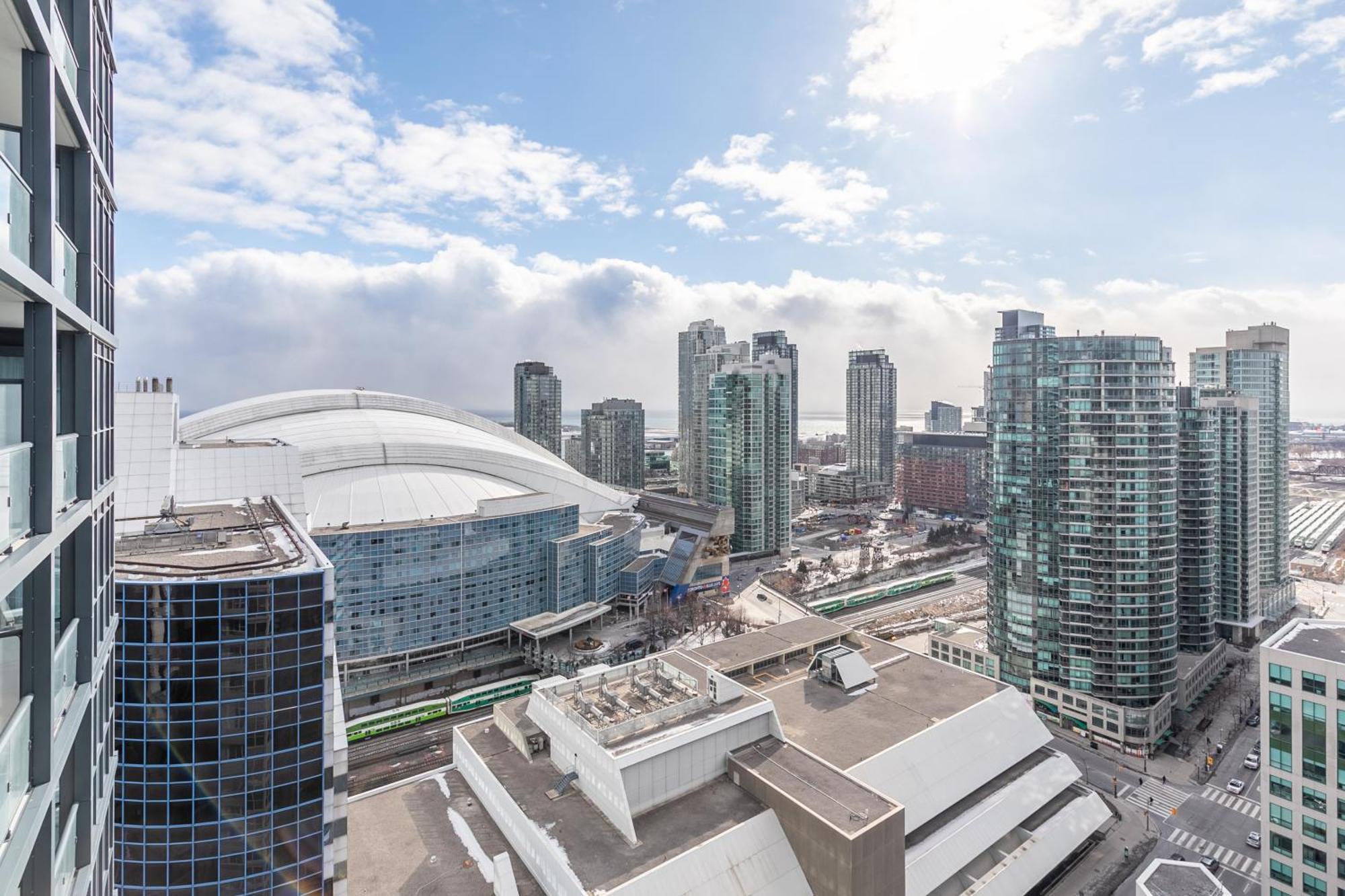 Globalstay Modern Downtown Apartment Toronto Exterior photo