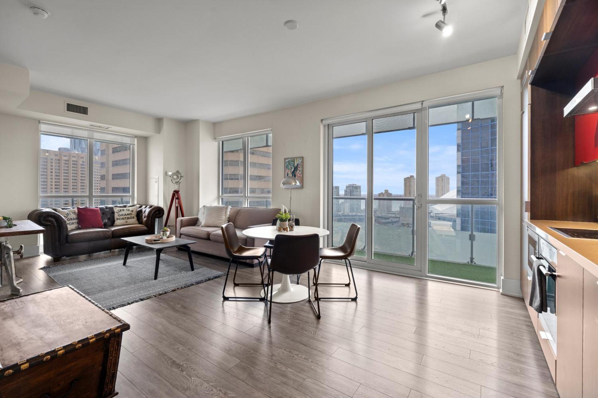 Globalstay Modern Downtown Apartment Toronto Exterior photo